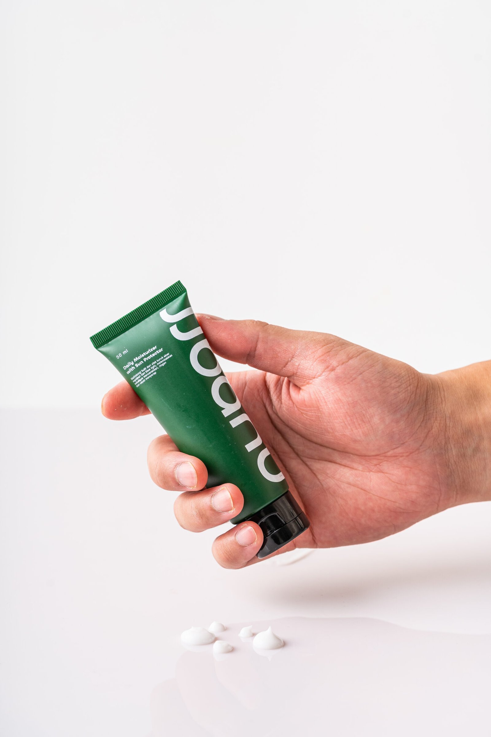 Daily Moisturizer with Sun Protector